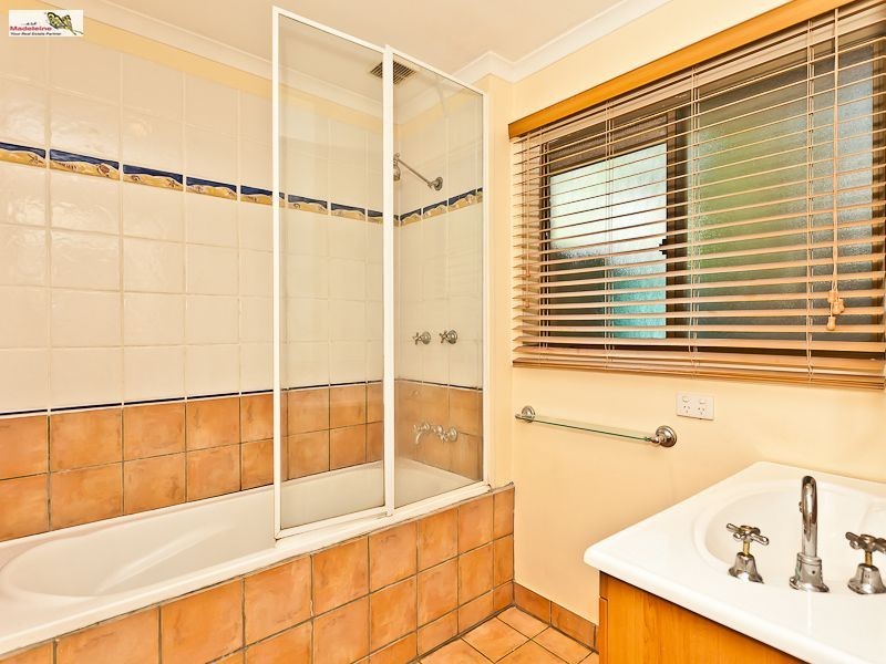 5 Poitier Street, Mcdowall QLD 4053