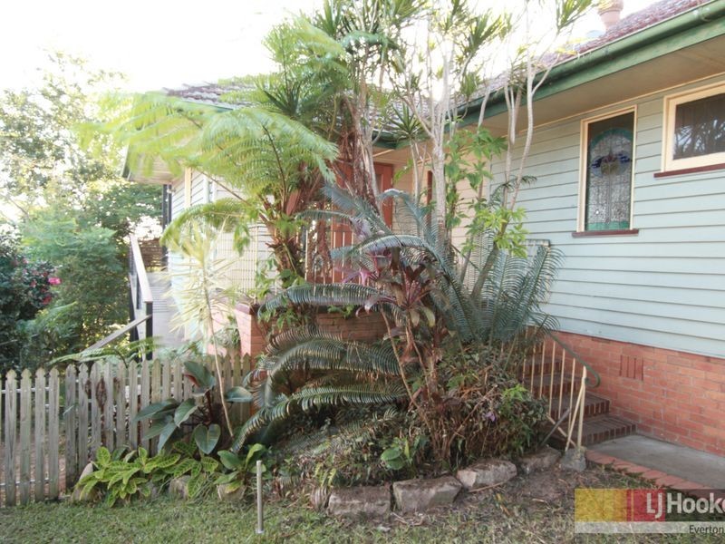 32 Royal Parade, Alderley QLD 4051