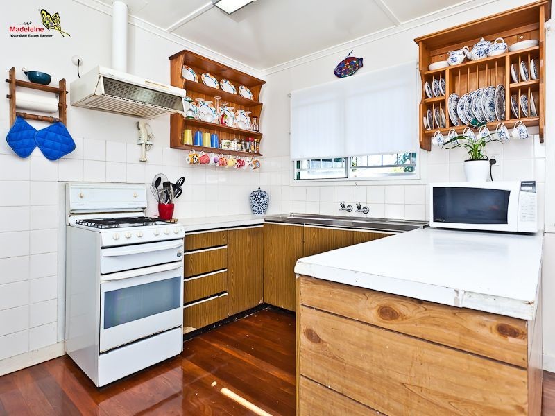 34 Kingaroy Street, Stafford Heights QLD 4053