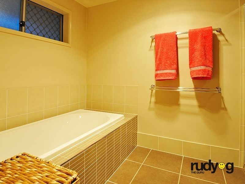 63 Dannenberg Street, Carseldine QLD 4034