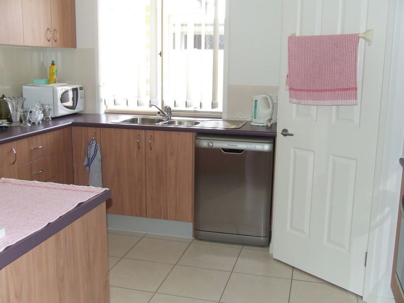 10 Scenic Drive, Murrumba Downs QLD 4503