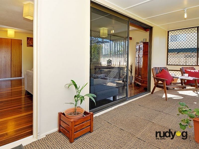 8 Perwell Street, Keperra QLD 4054