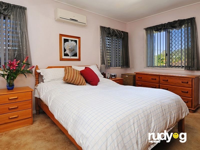 8 Perwell Street, Keperra QLD 4054