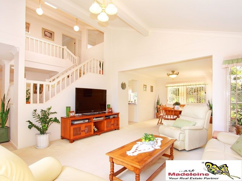 130 Streisand Drive, Mcdowall QLD 4053