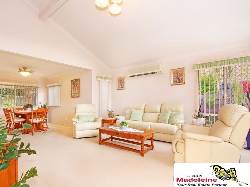 130 Streisand Drive, Mcdowall QLD 4053