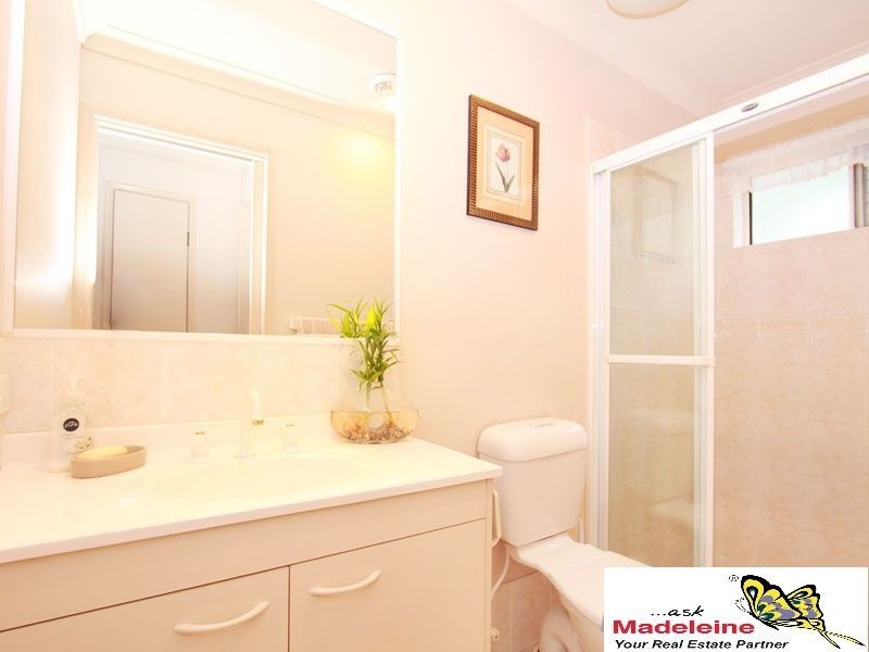 130 Streisand Drive, Mcdowall QLD 4053