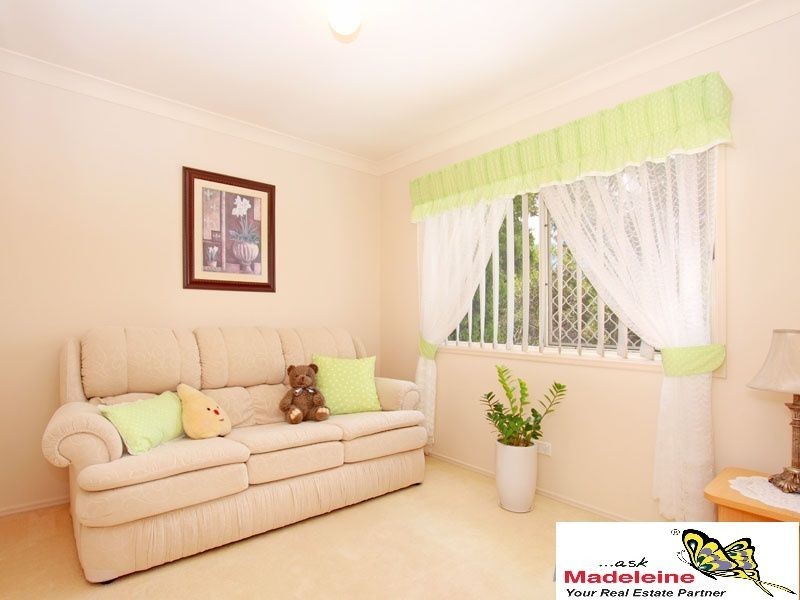 130 Streisand Drive, Mcdowall QLD 4053