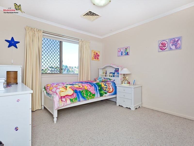 3 Burlinson Close, Mcdowall QLD 4053