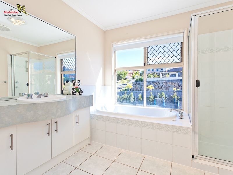 3 Burlinson Close, Mcdowall QLD 4053