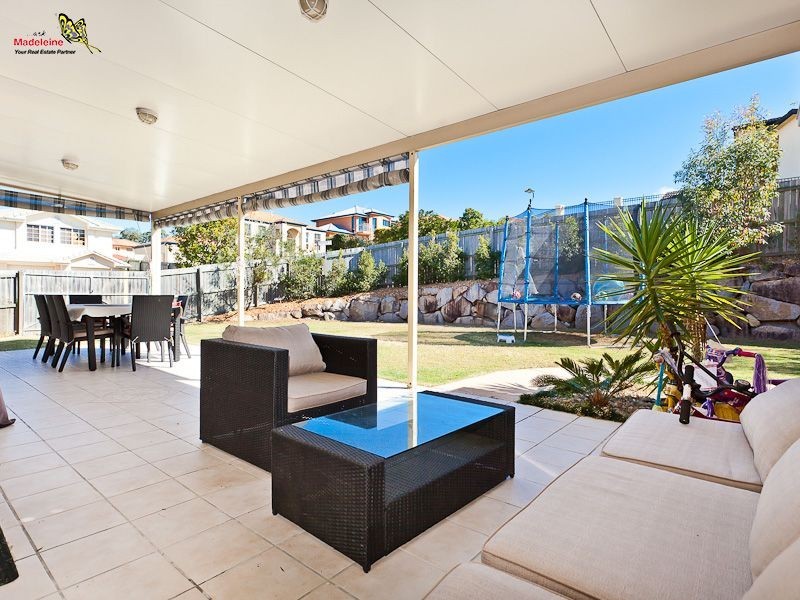 3 Burlinson Close, Mcdowall QLD 4053