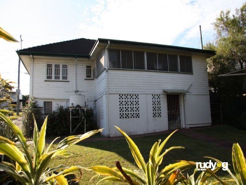 64 Gordon Parade, Everton Park QLD 4053