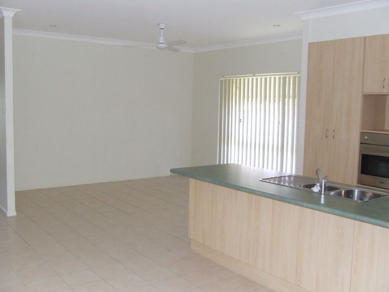 North Lakes QLD 4509