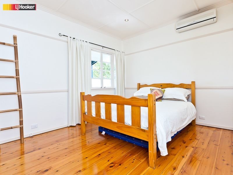 82 White Street, Wavell Heights QLD 4012