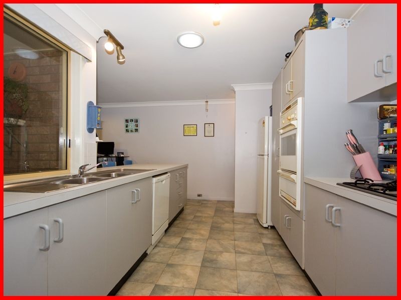 93 View Crescent, Arana Hills QLD 4054