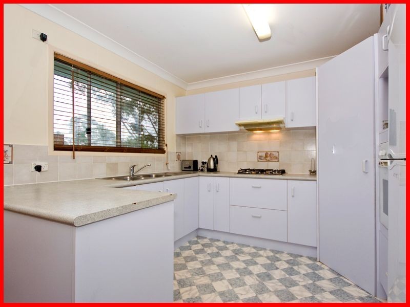 19 Yingally Drive, Arana Hills QLD 4054