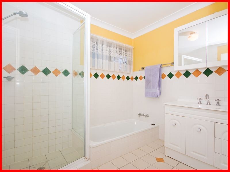 19 Yingally Drive, Arana Hills QLD 4054