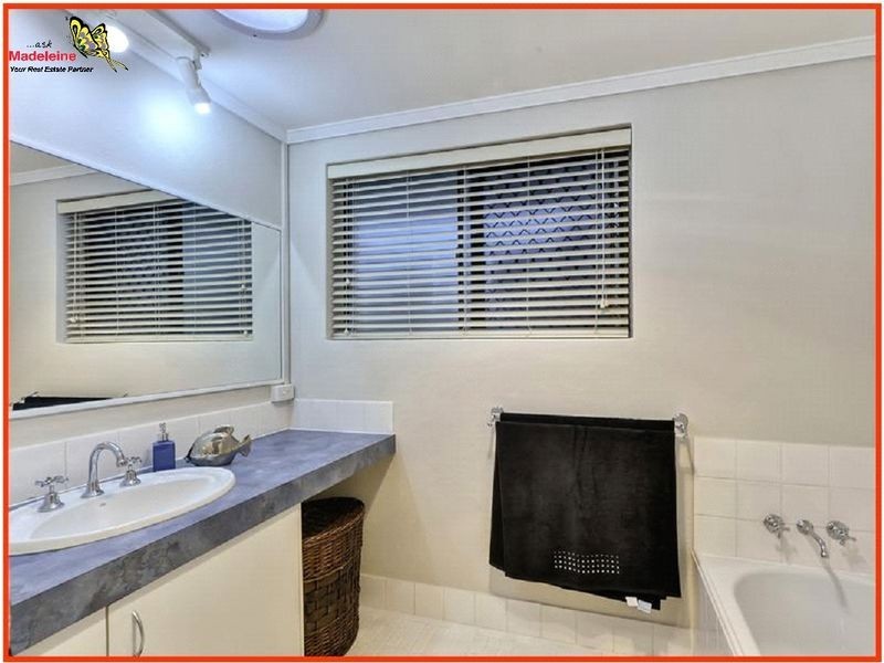 30 Peppard Street, Mcdowall QLD 4053