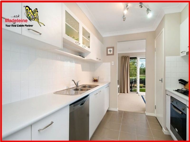 2/42 Petrie Crescent, Aspley QLD 4034