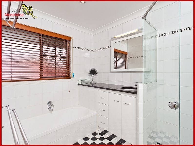 9 Gerry Street, Stafford Heights QLD 4053