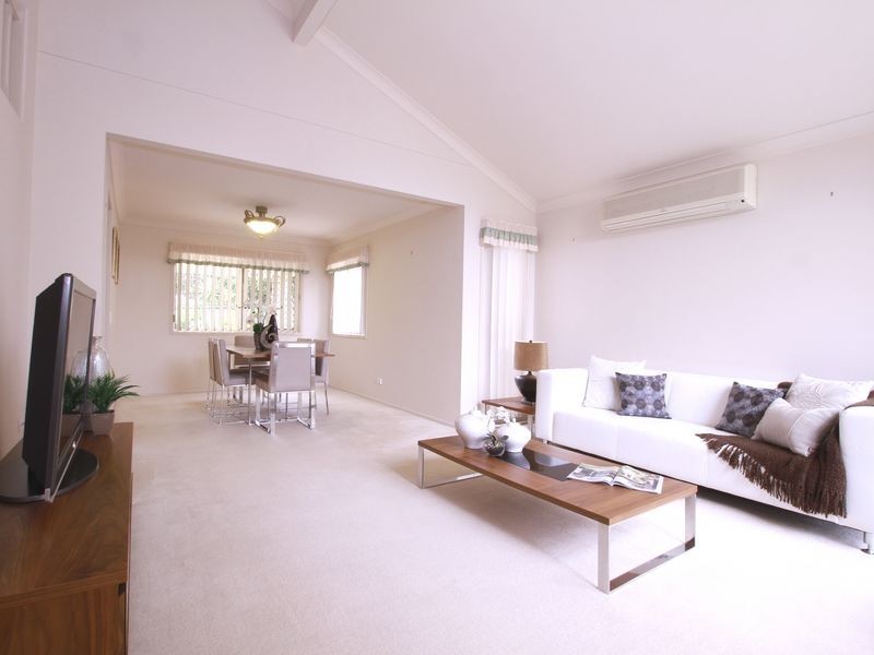 130 Streisand Drive, Mcdowall QLD 4053