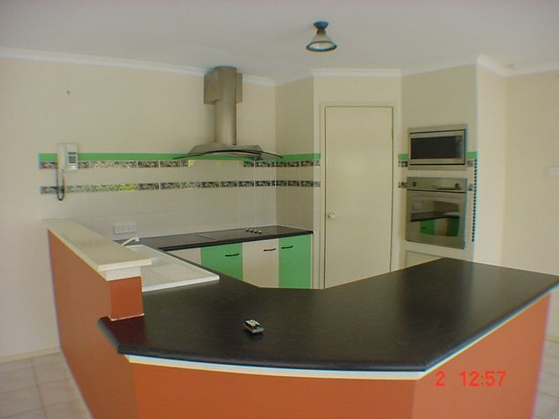 6 Yale Circuit, Forest Lake QLD 4078