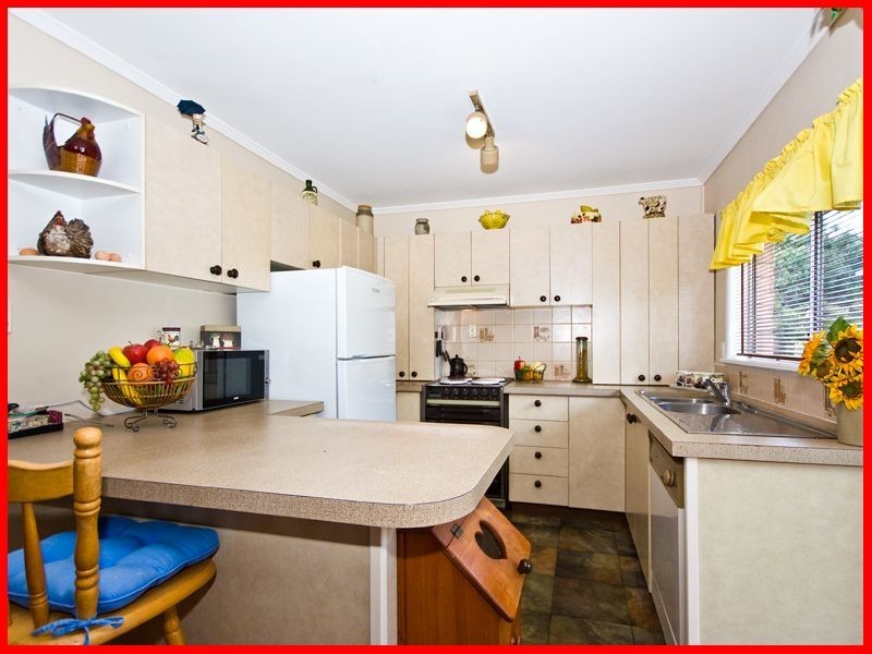 27 Cawdor Street, Arana Hills QLD 4054