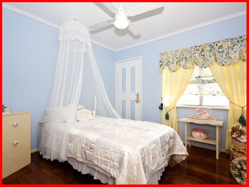 27 Cawdor Street, Arana Hills QLD 4054