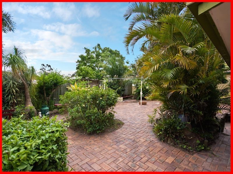 27 Cawdor Street, Arana Hills QLD 4054