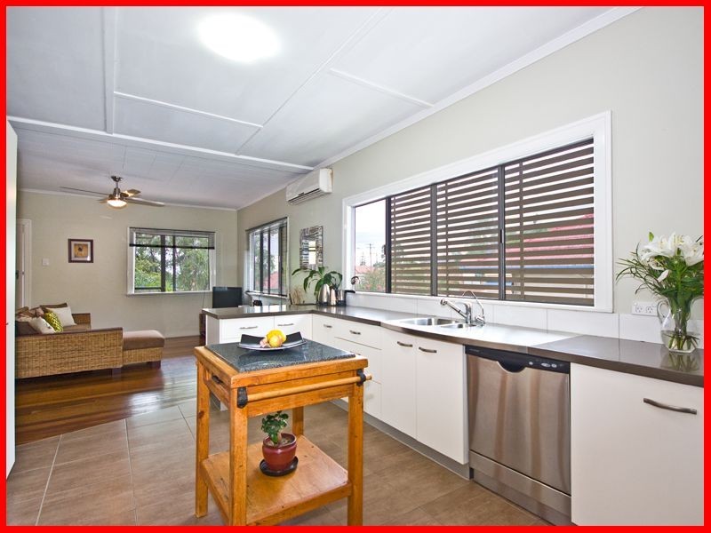 6 Kidgell Street, Stafford QLD 4053