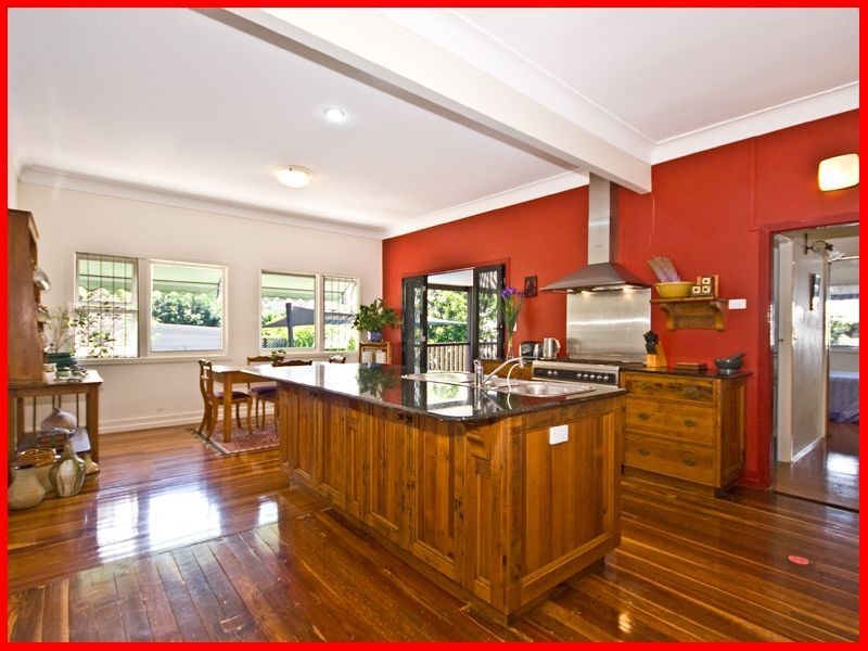 102 Church Road, Mitchelton QLD 4053