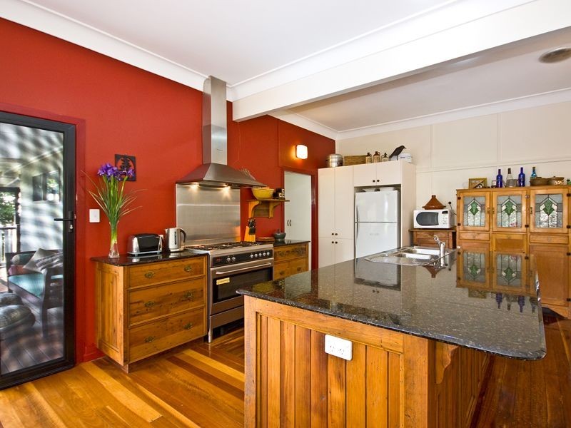 102 Church Road, Mitchelton QLD 4053