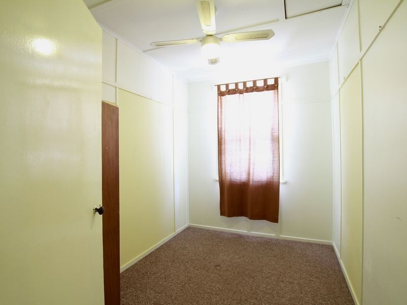 132 Oxley Avenue, Woody Point QLD 4019