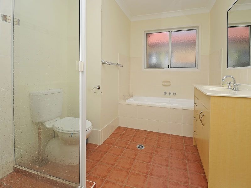 41 Gynther Road, Rothwell QLD 4022