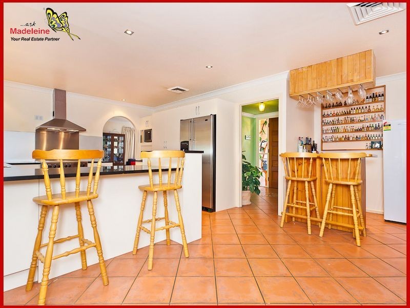 4 Ballinderry Street, Everton Park QLD 4053