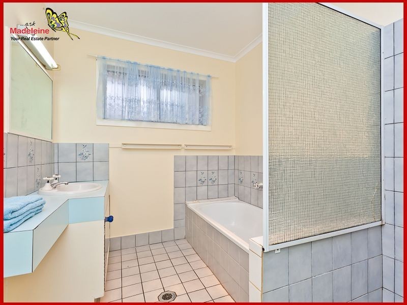 4 Ballinderry Street, Everton Park QLD 4053