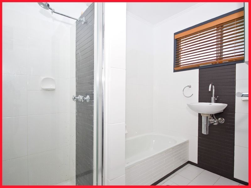 31 Joalah Crescent, Ferny Hills QLD 4055