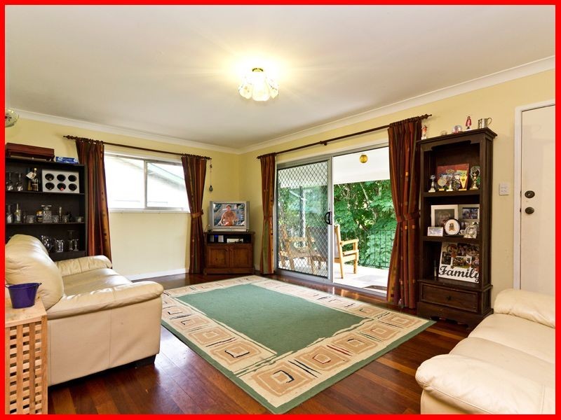 4 Rooney Street, Everton Park QLD 4053