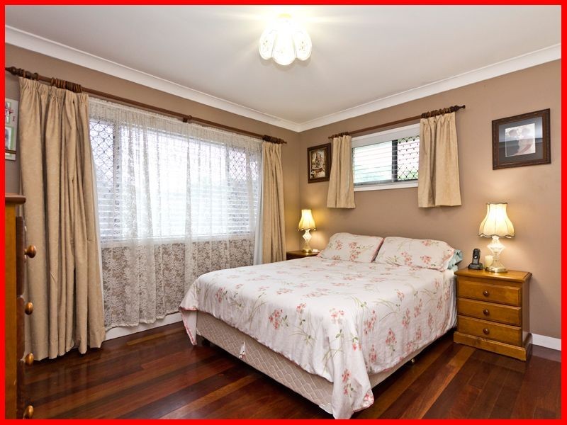 4 Rooney Street, Everton Park QLD 4053