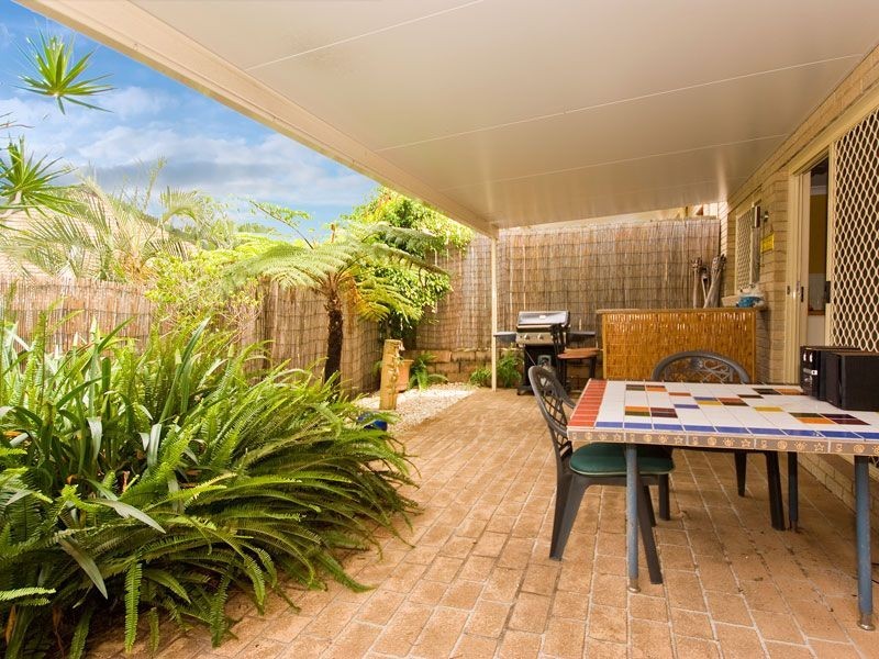 21/12 Crosby Avenue, Arana Hills QLD 4054