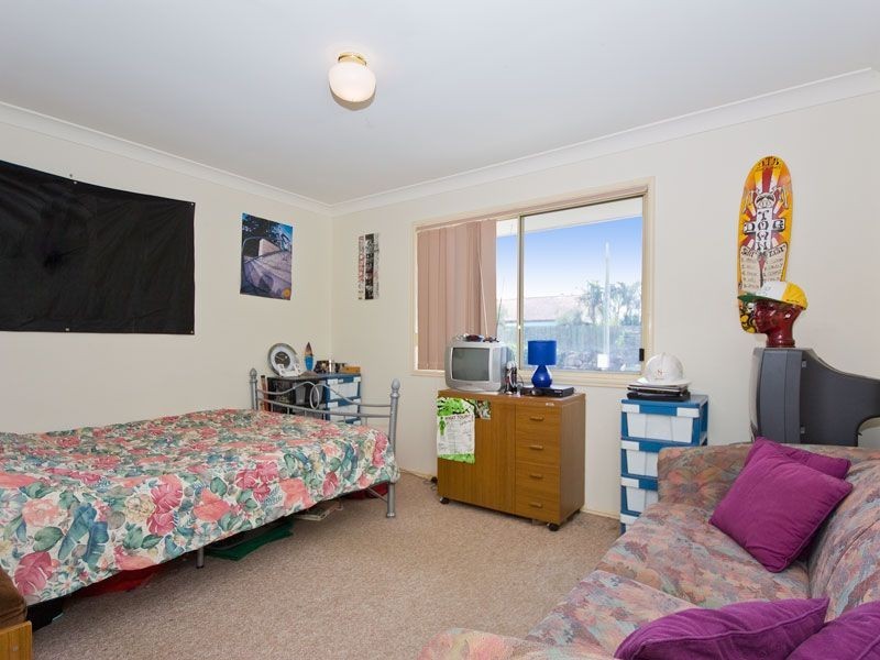 21/12 Crosby Avenue, Arana Hills QLD 4054