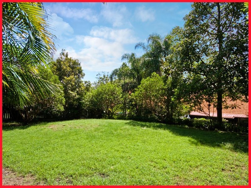 13/36 Leslie Street  (21 Cuphea Street), Arana Hills QLD 4054