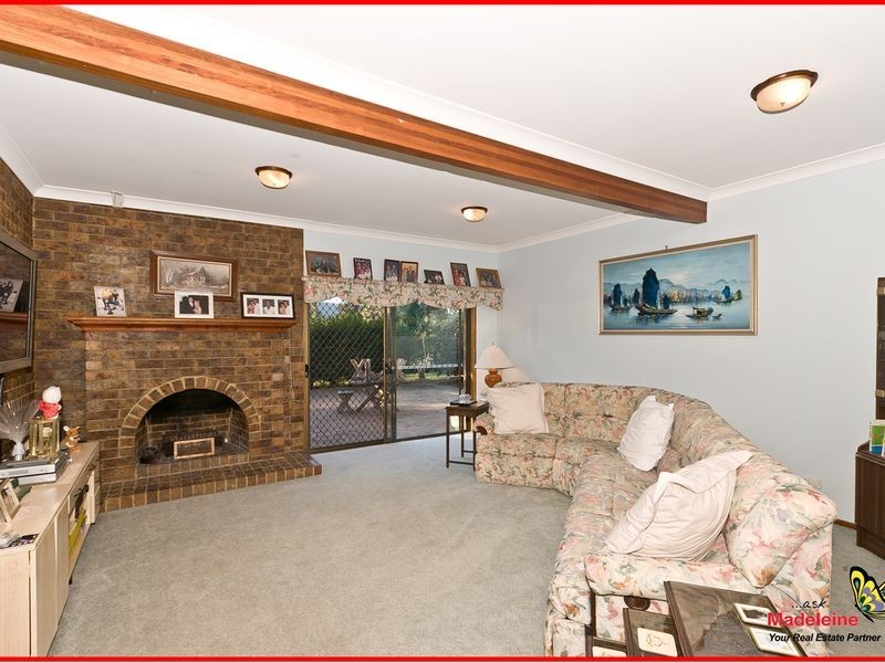 4 Mangifera Close, Wights Mountain QLD 4520