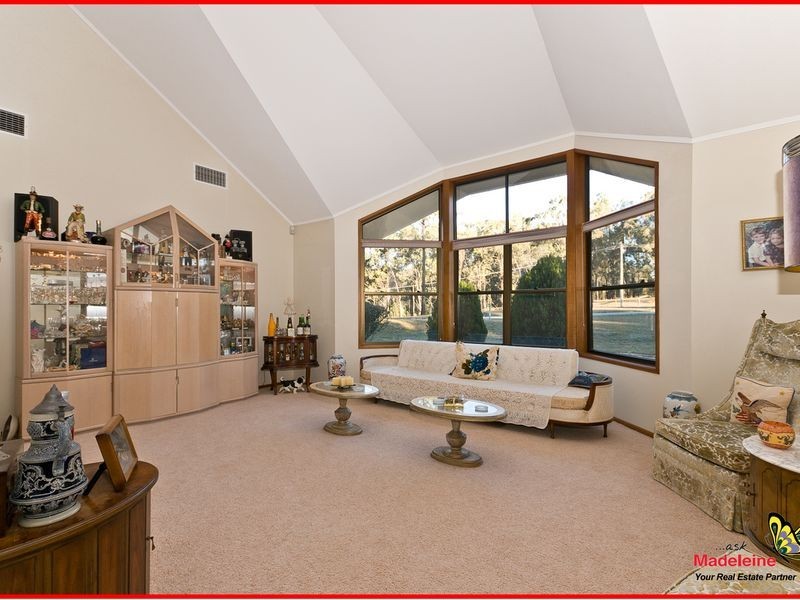 4 Mangifera Close, Wights Mountain QLD 4520