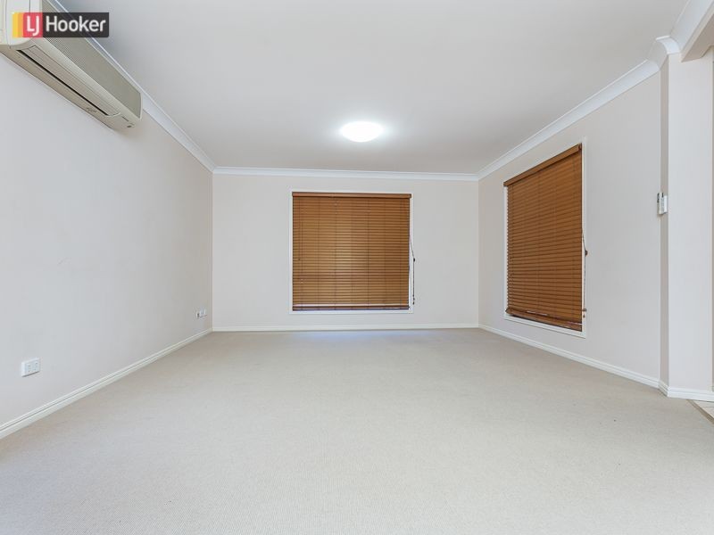 138 Saraband Drive, Eatons Hill QLD 4037