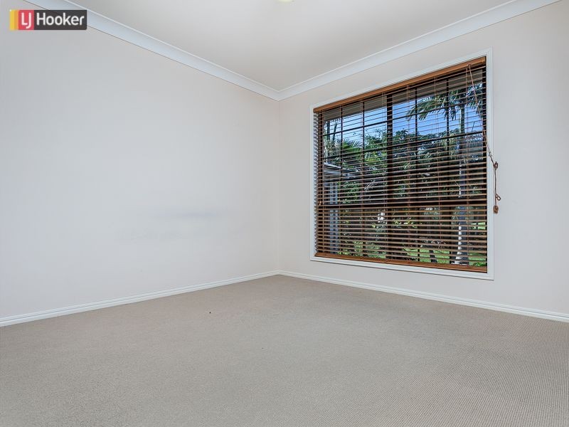 138 Saraband Drive, Eatons Hill QLD 4037