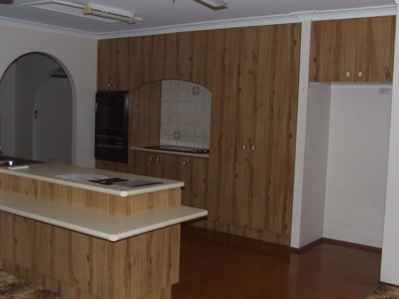 11 Dunaway Street, Mcdowall QLD 4053