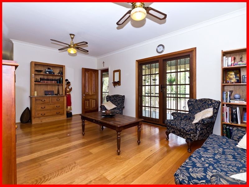 3 Janice Street, Albany Creek QLD 4035