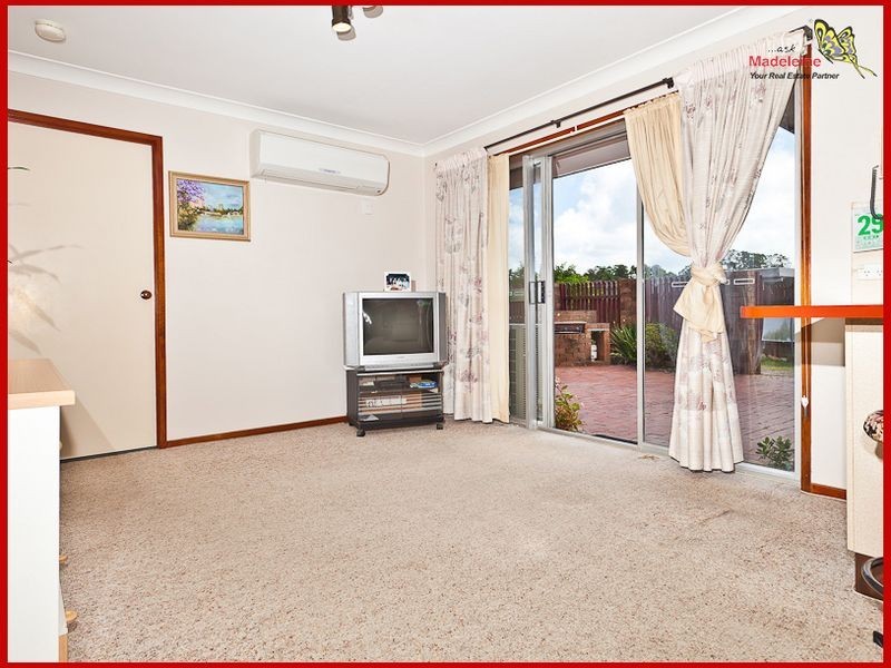38 Ustinov Crescent, Mcdowall QLD 4053