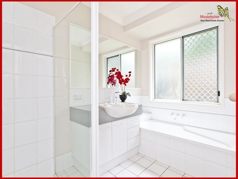 24 Calhoun Street, Mcdowall QLD 4053