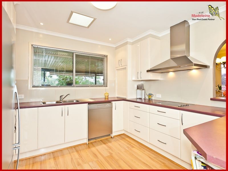 15 Poitier Street, Mcdowall QLD 4053